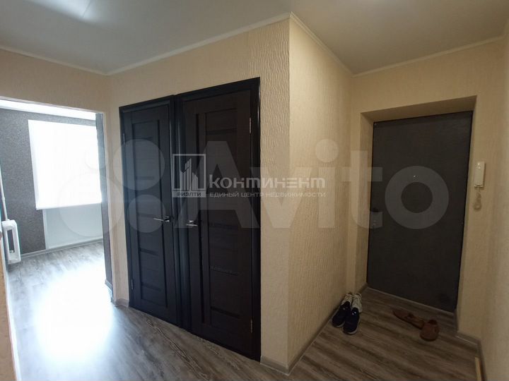 3-к. квартира, 60 м², 3/5 эт.