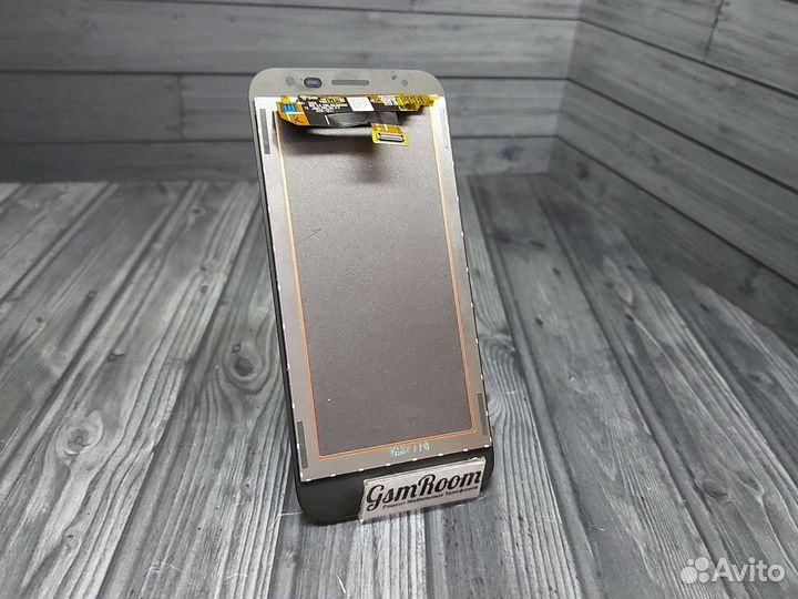 Samsung J3 2017 дисплей