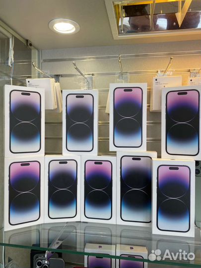 iPhone 14 pro 256 и 128 гб черный
