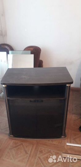 Тумба под телевизор