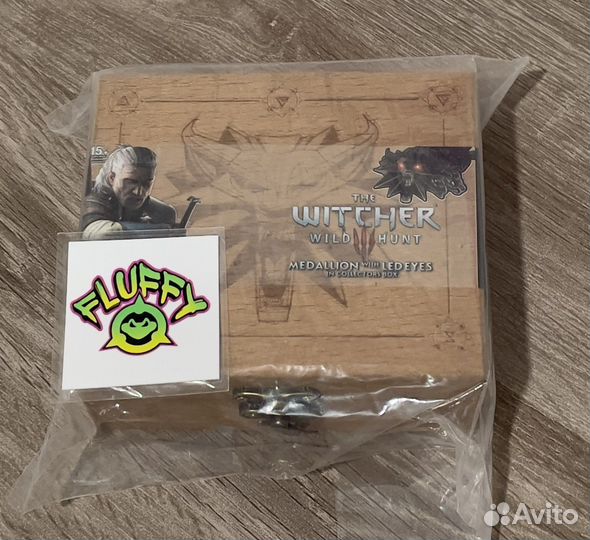 Медальон The Witcher 3 с подстветкой