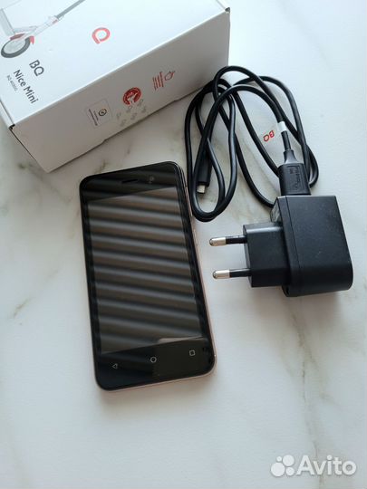 BQ 4030G Nice Mini, 16 ГБ