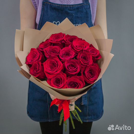 Букет из 15 красных роз, цветы доставка
