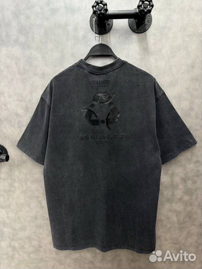 Футболка vetements