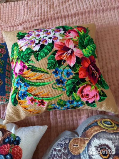 Подушка(корзина, цветы, сова). Ручной работы