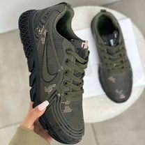 Кроссовки Nike