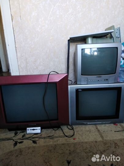 Телевизор на запчасти