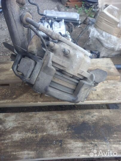 Тормозной суппорт на Niva 21213