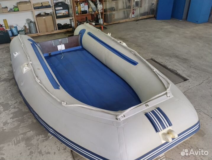 Продам лодку Solar