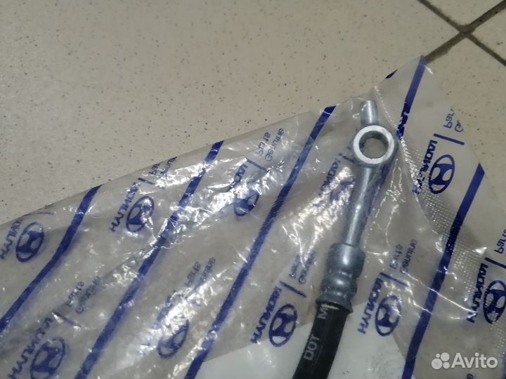 Шланг тормозной передний правый Хендай I40