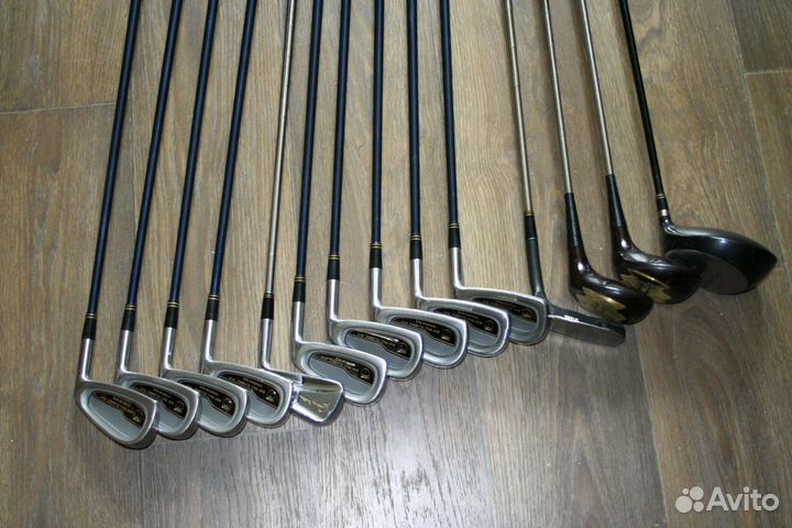 Набор клюшек для гольфа с бэгом