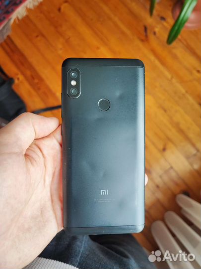 Телефон Xiaomi Redmi note 5