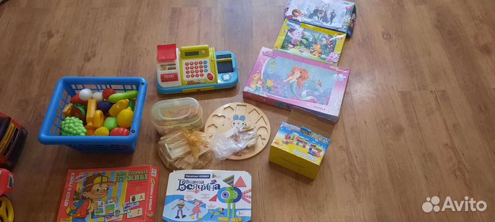 Развивающие игрушки