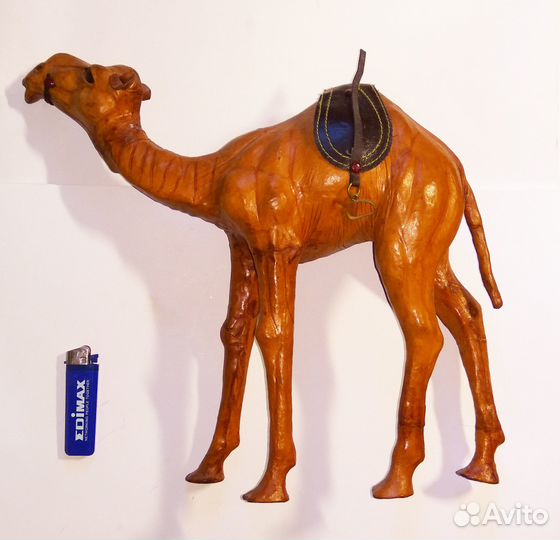 Верблюд из натуральной кожи