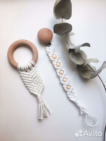 Держатель для пустышки и грызунок