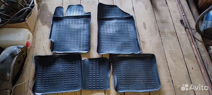 Коврики Камри 40