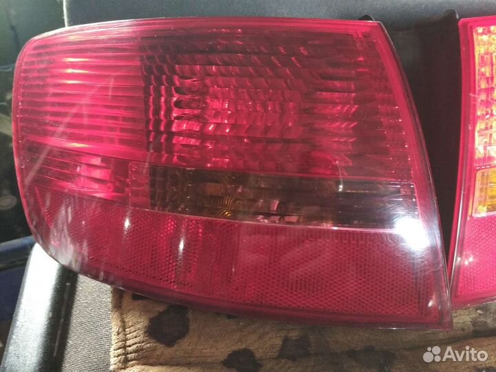 Задние фонари Ауди А6 С6 универсал