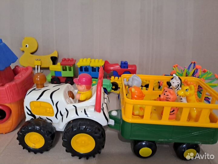 Игрушки пазлы книжки