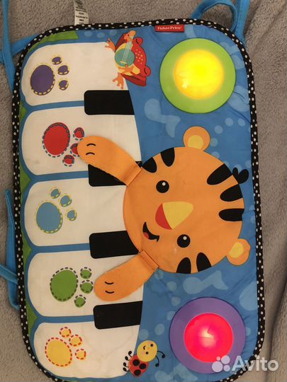 Развивающие игрушки пианино fisher price