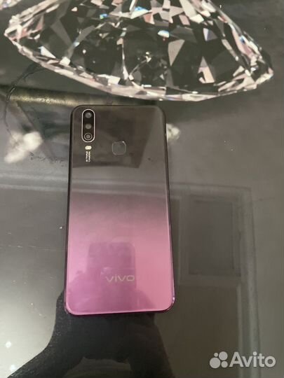 Мобильные телефоны vivo