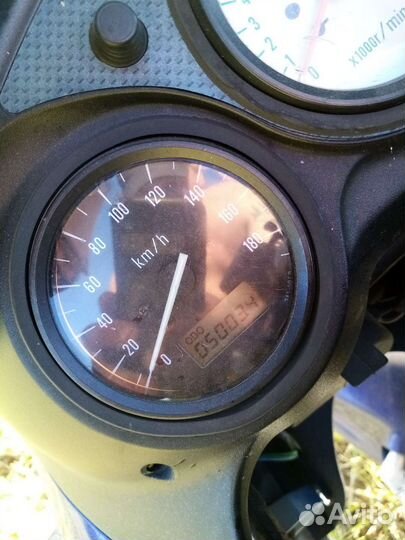 Suzuki sv400s