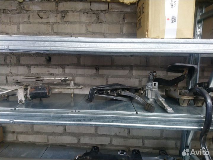 Трапеция дворников на w126 sec