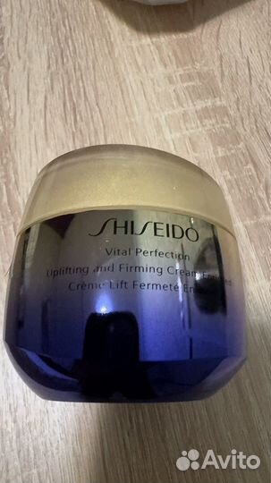 Крем для лица Shiseido Vital Perfection