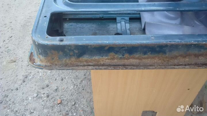 Дверь левая для нивы 21214