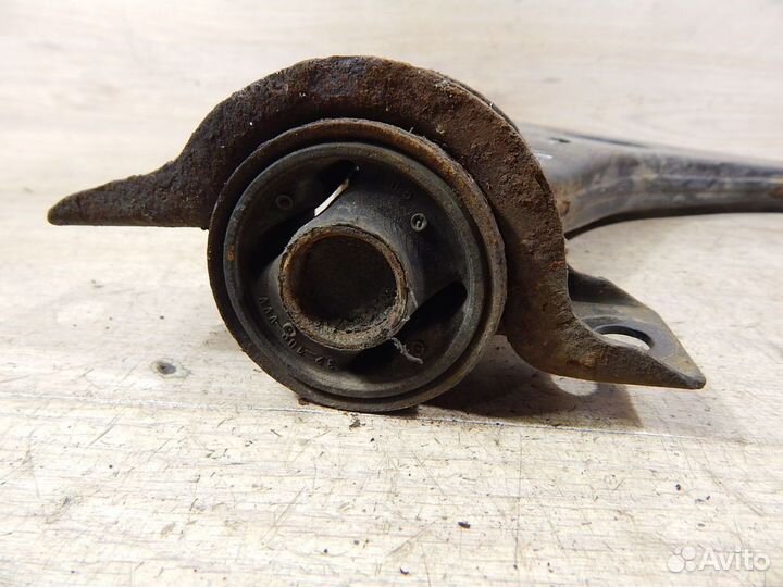 Рычаг передний правый Ford Focus 1