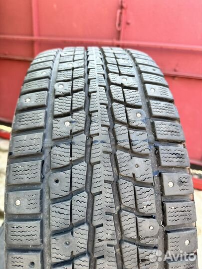 Dunlop SP Winter Ice 01 205/55 R16