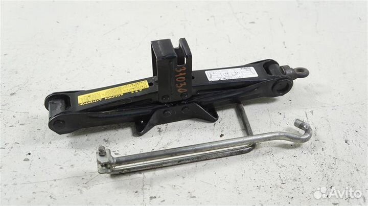 Домкрат Toyota Estima AHR20 2azfe