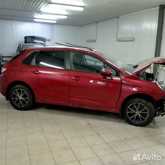 Разбор автомобиля Citroen C4