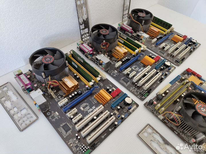 3 комплекта 775 Intel Pentium 2 ядра, 3Гб DDR2