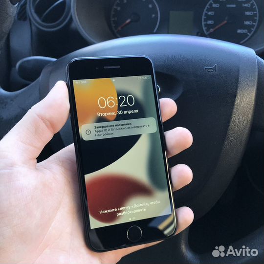 iPhone 7, 32 ГБ