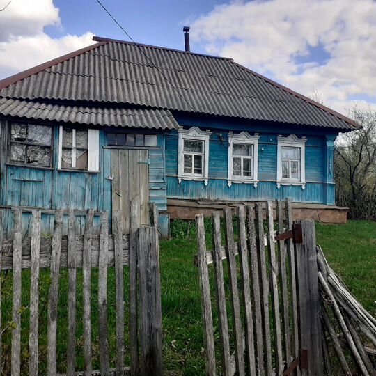 Дом 27,4 м² на участке 36 сот.