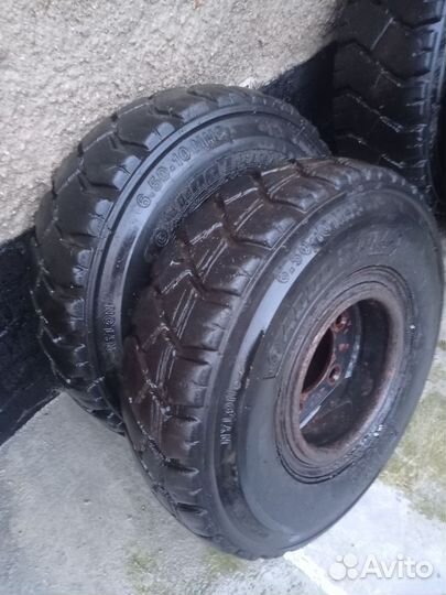 Колёса на вилочный погрузчик