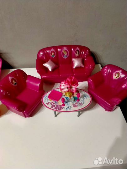 Кухня, холодильник,стиральная машинка для Барби