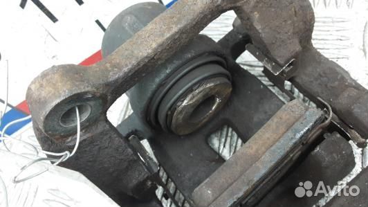 Суппорт тормозной задний правый chrysler 300C 1 (Z