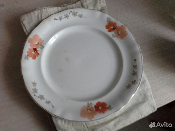 Тарелки с клеймами. Братья Корниловы Кузнецов