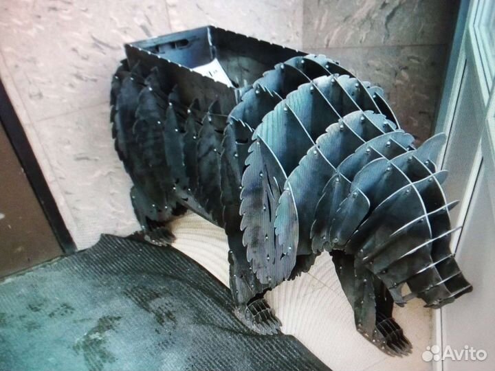 Мангал в виде медведя Гризли