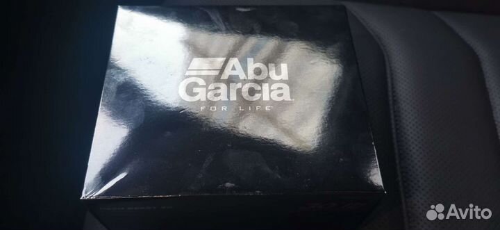 Катушка Abu Garcia Revo4 Beast 40 (праворукая)