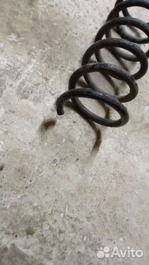 Задняя пружина Лада Х-рей