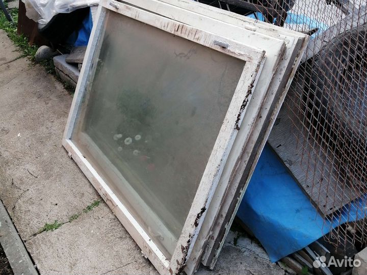 Деревянные оконные рамы бу