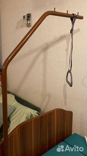 Кровать медицинска электро с переворачиванием