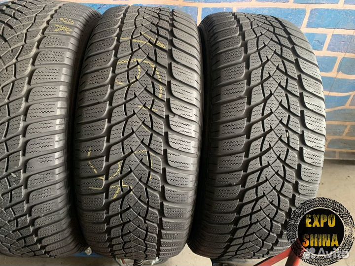 Goodyear UltraGrip Performance 225/55 R16 95H