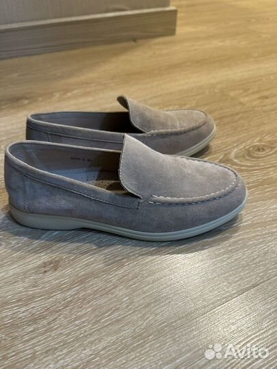 Лоферы женские