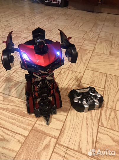 Машина-трансформер радиоуправляемая