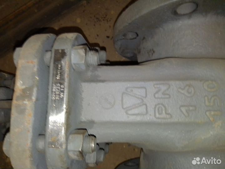 Задвижка чугунная пн