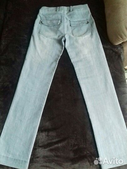 Джинсы