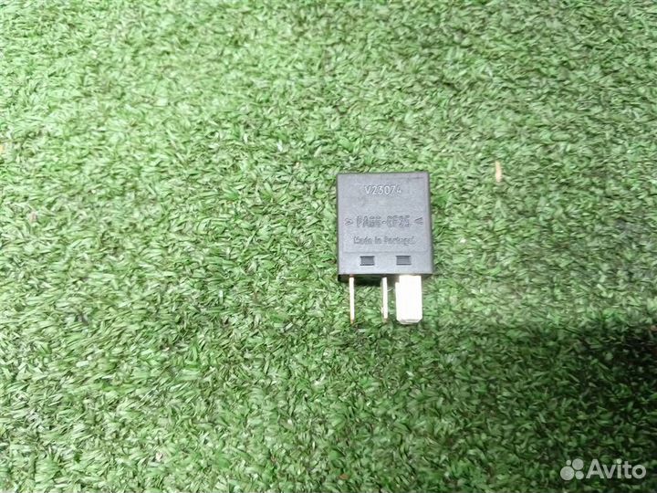 Реле Ford Kuga 2008-2012